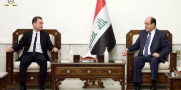 المالكي يستقبل سفير جمهورية فرنسا لدى العراق