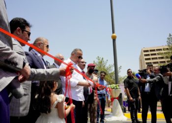 الكاظمي يفتتح شارع كورنيش أوبروي في الموصل