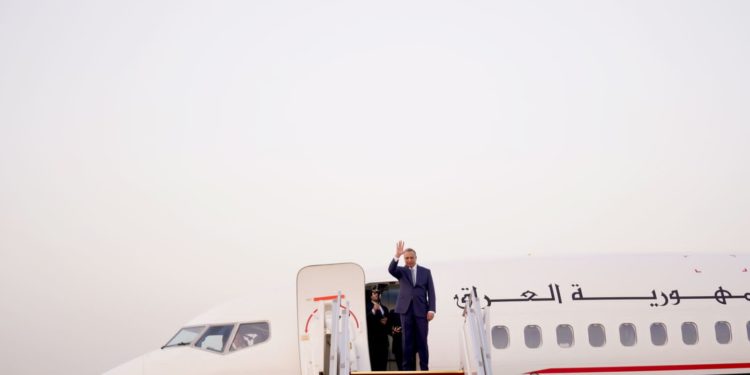 الكاظمي يتوجّه إلى السعودية للمشاركة في قمة جدة