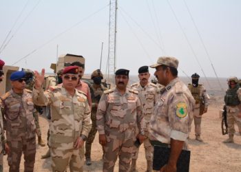 قائد عمليات ميسان يصل الحدود العراقية الايرانية   