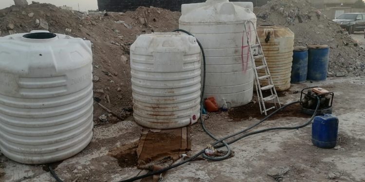 ضبط (3 اوكار) لتهريب المشتقات النفطية ومركبة محورة