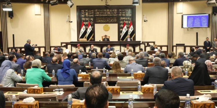 بالفيديو الحلبوسي ينفي حديثا منسوبا لوزير الدفاع بأن قدرات الجيش العراقي غير كافية لردع الاعتداءات التركية