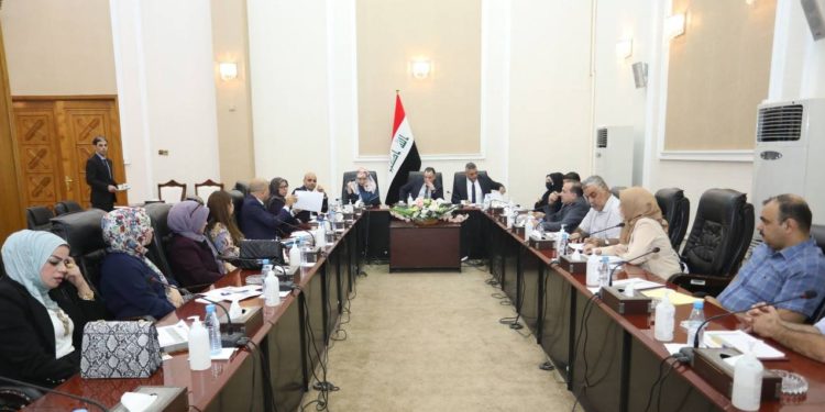 اجتماع حكومي لــ”بحث إعداد الخطة الستراتيجية لمشروع الحوكمة الألكترونيّة”