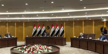 نائب رئيس البرلمان .. لا يوجد مشــروع قانــون لمواجهة الهجمات الإلكترونية