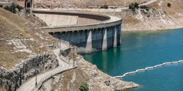 جفــــاف بحيرة دوكــــان