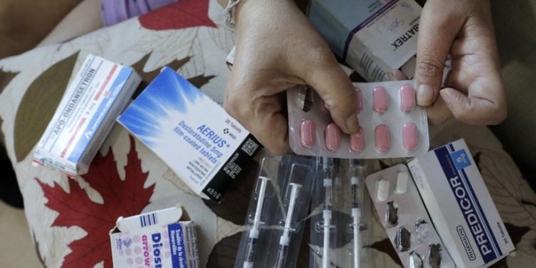 تحرك رسمي في لبنان بعد “فضيحة” أدوية علاج السرطان