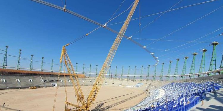 استمرار وتصاعد وتيرة العمل في ملعب الميناء الدولي