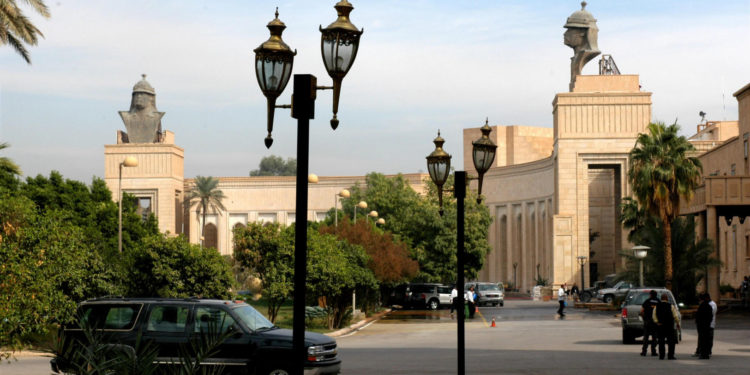 اجتماع مهم بالقصر الحكومي للتفـــاوض مع الصدر عبر لجنة برئاسة نيجيرفان بارزاني