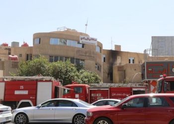 الدفاع المدني يخمد حريق مستشفى الجيبجي في بغداد