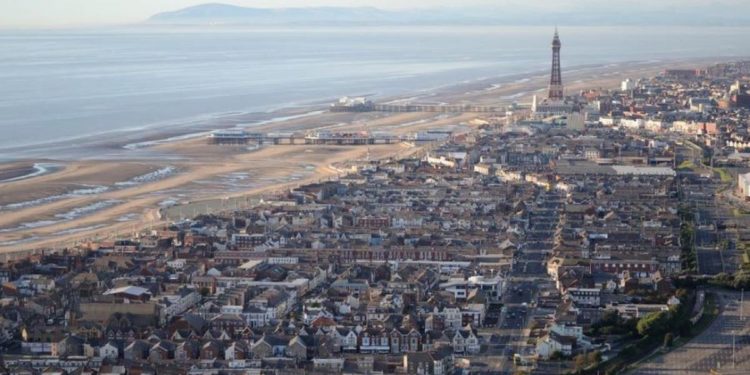 مدينة بريطانية توصف بـ”عاصمة المخدرات” تشهد هروباً للسكان من تجار الهيروين