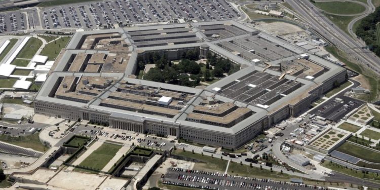 البنتاغون يوافق على صفقة محتملة لــبيـــع أسلحة للسعودية والإمارات