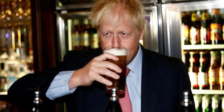 الغلاء يصيب شراب البريطانيين الأول