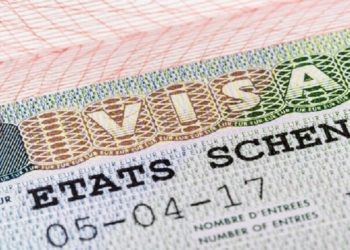 وزراء خارجية الاتحاد الأوروبي سيعلقون اتفاقية التأشيرات مع روسيا
