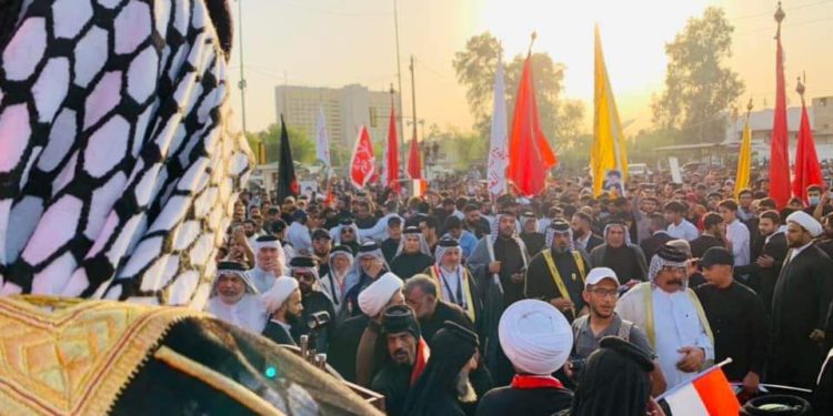 بالصور مظاهرات عارمة في محافظات الوسط والجنوب والموصل وديالى تأيدآ لمعتصمي البرلمان