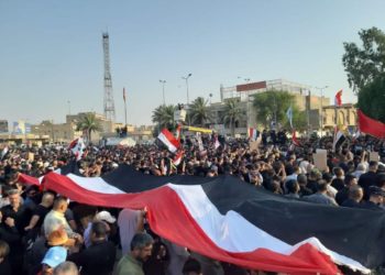 بالصور مظاهرات عارمة في محافظات الوسط والجنوب والموصل وديالى تأيدآ لمعتصمي البرلمان