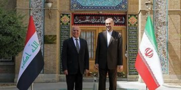 فؤاد حسين في إيران نقل رسالة شفهية من الكاظمي