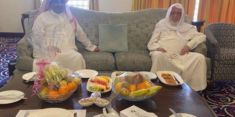 سفير السعودية في العراق يلتقي بالمرجع الديني  اسحاق  الفياض “خبر متداول”