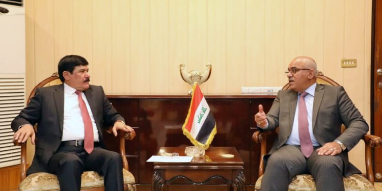 وزير التعليم .. ملتزمون بالتبادل الثقافي والتعاون الأكاديمي مع دول المنطقة والعالم