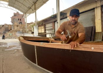الجفاف يكسر مجاديف القوارب مقالع الحصى تطمر أسماك نينوى