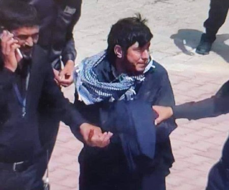 العتبة العلوية تقبض على زائرين ايرانيين يرتدون زي النساء + صور