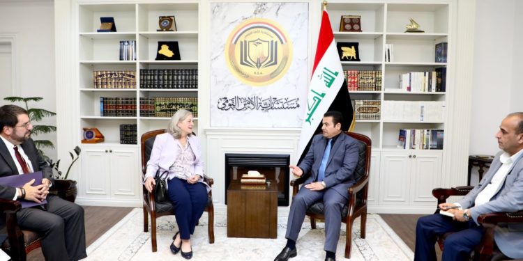 العراق يرحب بمقتل ايمن الظواهري