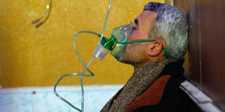 تدخل من الدفاع المدني لمعالجة تسرب للكلور بمشروع ماء في بابل