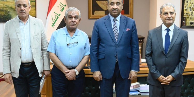 الثقافة تطلق جائزة الإبداع العراقي بدورتها السابعة