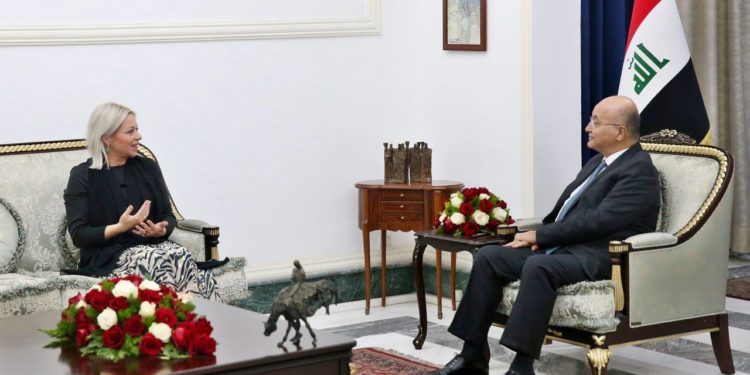 برهم صالح يجتمع مع بلاسخارت