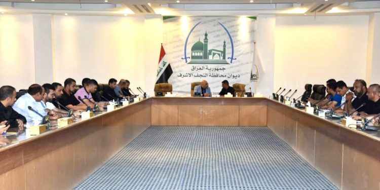 اجتمــــاع لمحافظة النجف بشأن “فروقات عقود قرار 315”