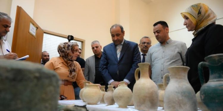 استلام أكثر من 216 قطعة آثارية