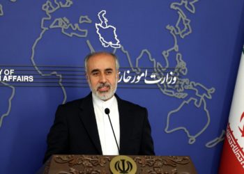 طهران تتجنب التدخل في الشؤون العراقية … ندعو الاحتكام للدستور