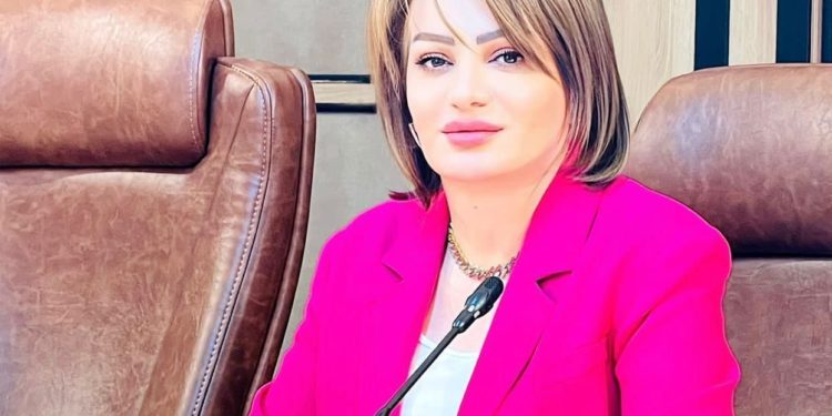 سروة عبدالواحد تدعو رؤساء الكتل لعقد اجتماع بحضور الأمم المتحدة