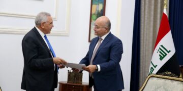 دعوة رسمية لحضور القمة العربية في الجزائر