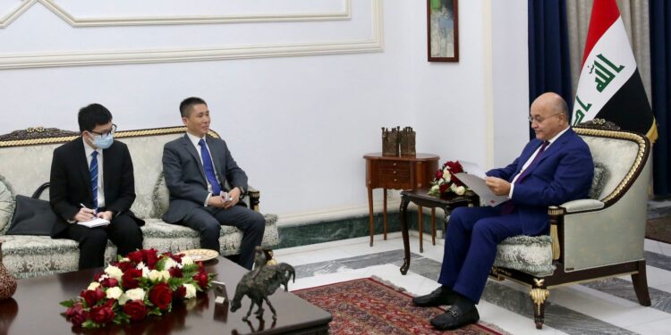 برهم صالح يتـــسلم رسالة خطية من الرئيس الصيني