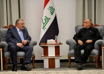 العامري يستقبل السفير الروسي