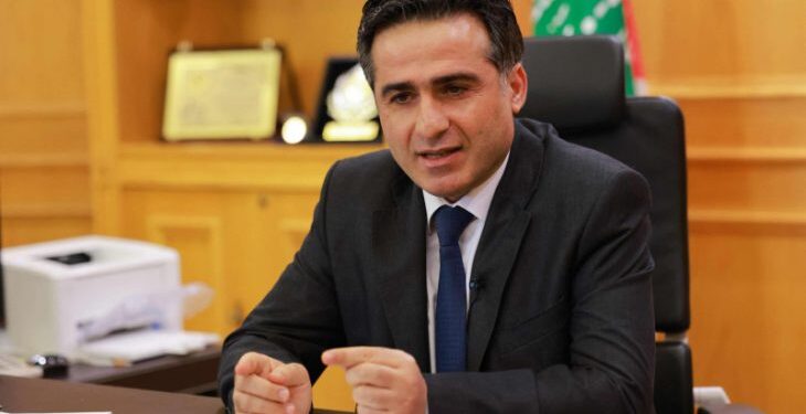 استــــهداف منزل وزير لبناني بقنبلة