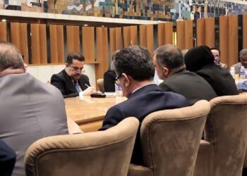 بالفيديو وصول مرشح الاطار الشيعي محمد شياع السوداني الى المجلس