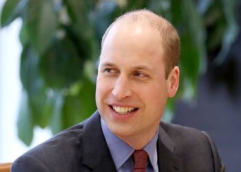 لماذا يمتلك الامير وليام أكثر من والده ؟