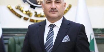 وزير الصناعة يتعرض لحادث سير تسبب بنقله إلى المستشفى