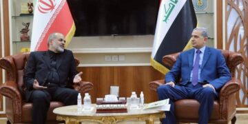 الغانمي يستقبــــل نظيره الإيراني￼
