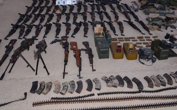 ضبط كدس كبير للأسلحة والعتاد جنوبي العمارة + صور