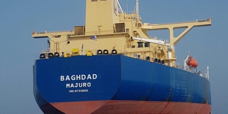 الاعلان عن البدء ببناء ناقلتين جديدتين للنفط وأخرى خاصة بالغاز