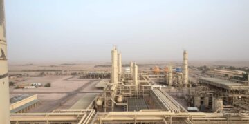 العراق يخطط لتطويــر وتوسيــع تصديـــر الغاز المسال إلى الخارج