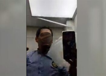 شركة صينية تركب كاميرات داخل المرحاض لمراقبة موظفيها … تصرف صادم