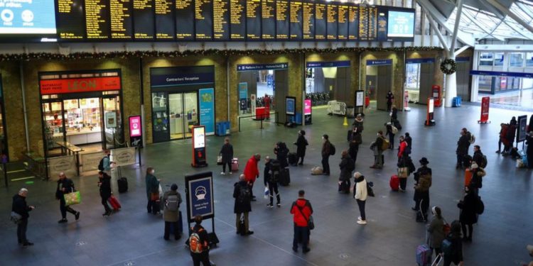 بريطانيا تقاعس عن دعم تنقل مواطنيها بينما تتنـــوع المبادرات الأوروبية ؟