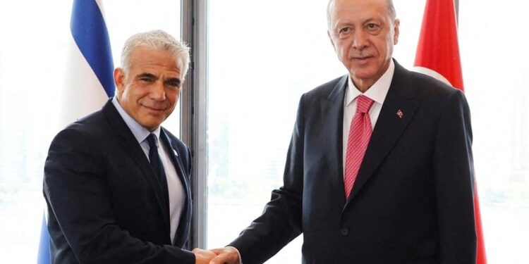 رئيس الوزراء الإسرائيلي مع أردوغان والبحث عن التعاون المشترك