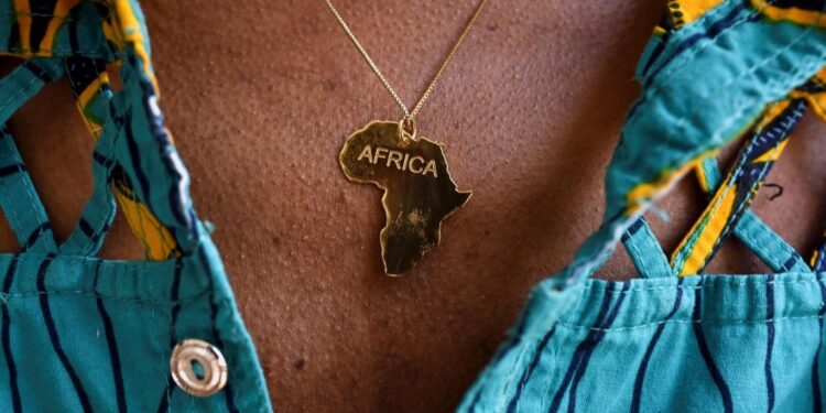 شدة سواد البشرة دليل نقاء العرق في بعض مناطق أفريقيا