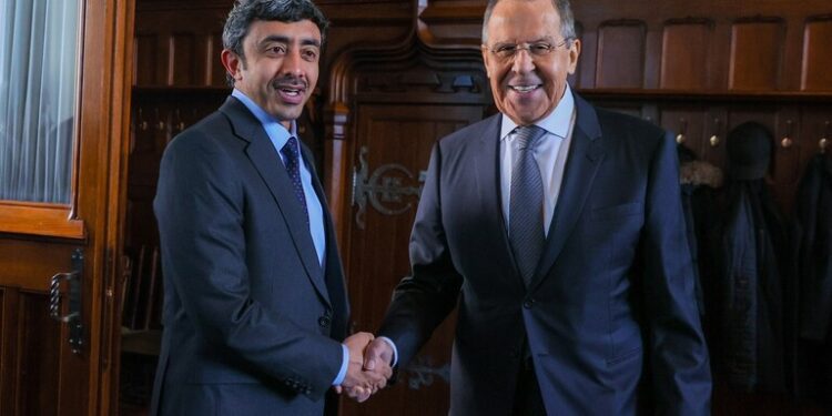 تطور بالعلاقات التجارية والاستثمارات بين “روسيا والإمارات”