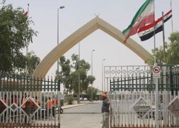 افتتاح منفذ المنذرية الحدودي مع إيران أمام الزائرين الوافدين