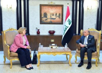 وزير الخارجية يستقبل باربرا ليف مساعدة وزير خارجية الولايات المتحدة الأميركية لشؤون الشرق